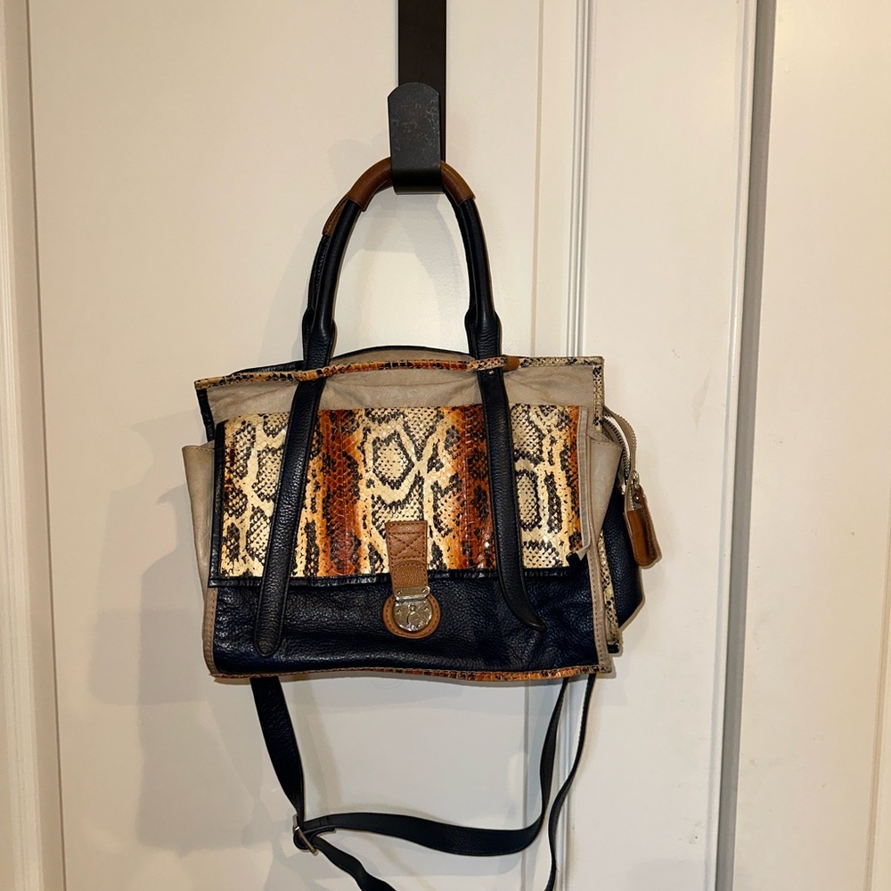 Genuine leather handbag